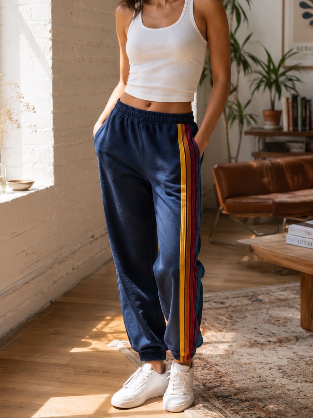 Aviator Nation 5 Stripe Joggers in Navy Size XS